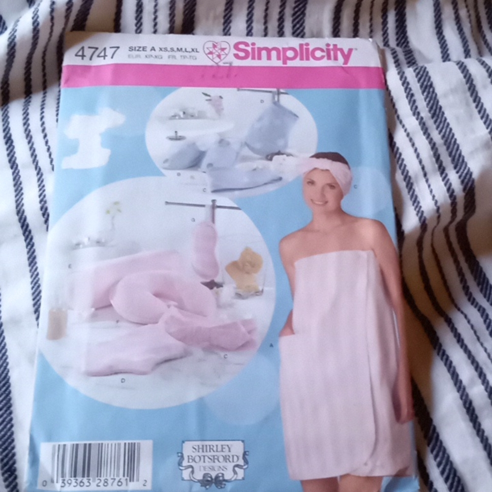 Simplicity pattern, new pattern, 15 pieces,